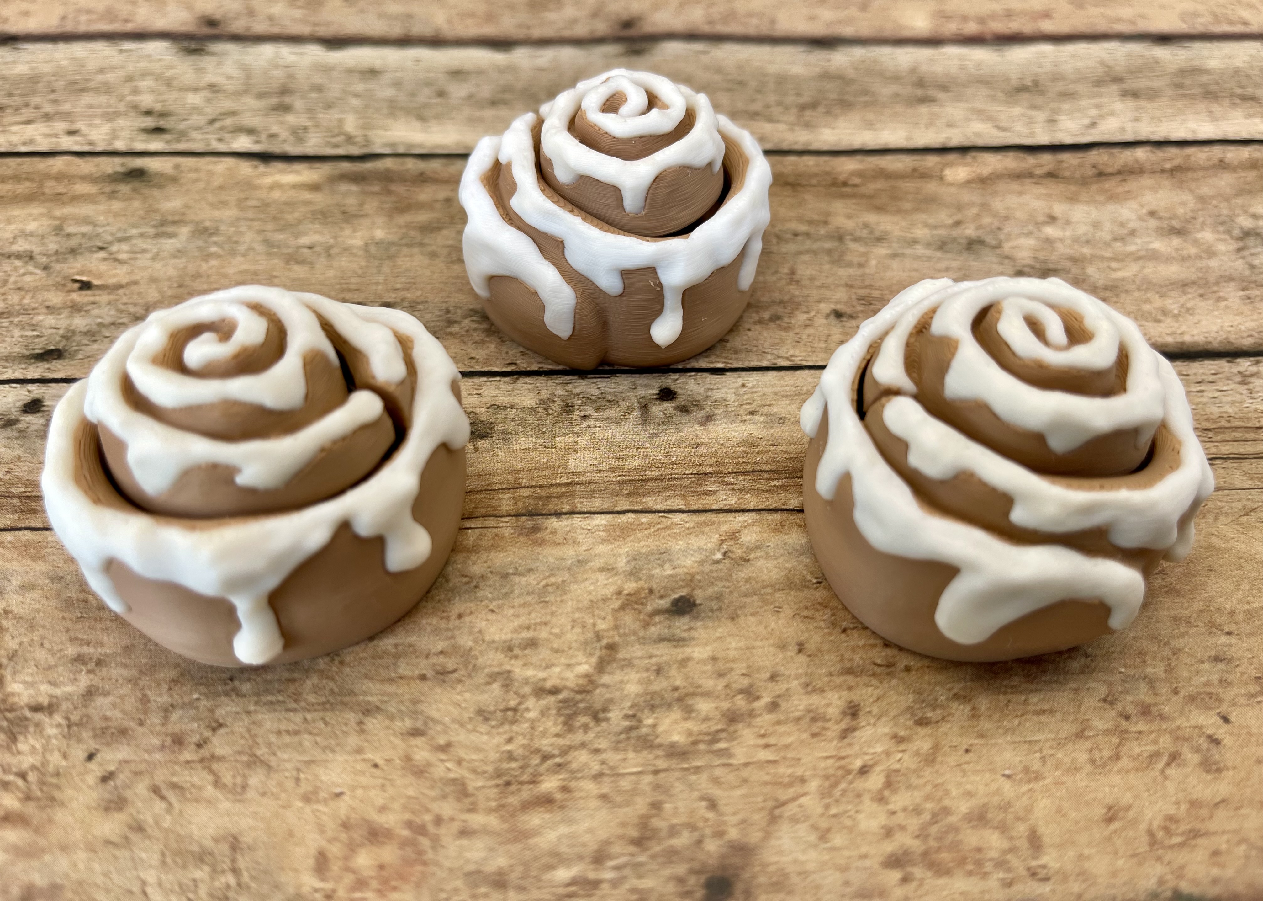 Cinnamon Roll Clicker
