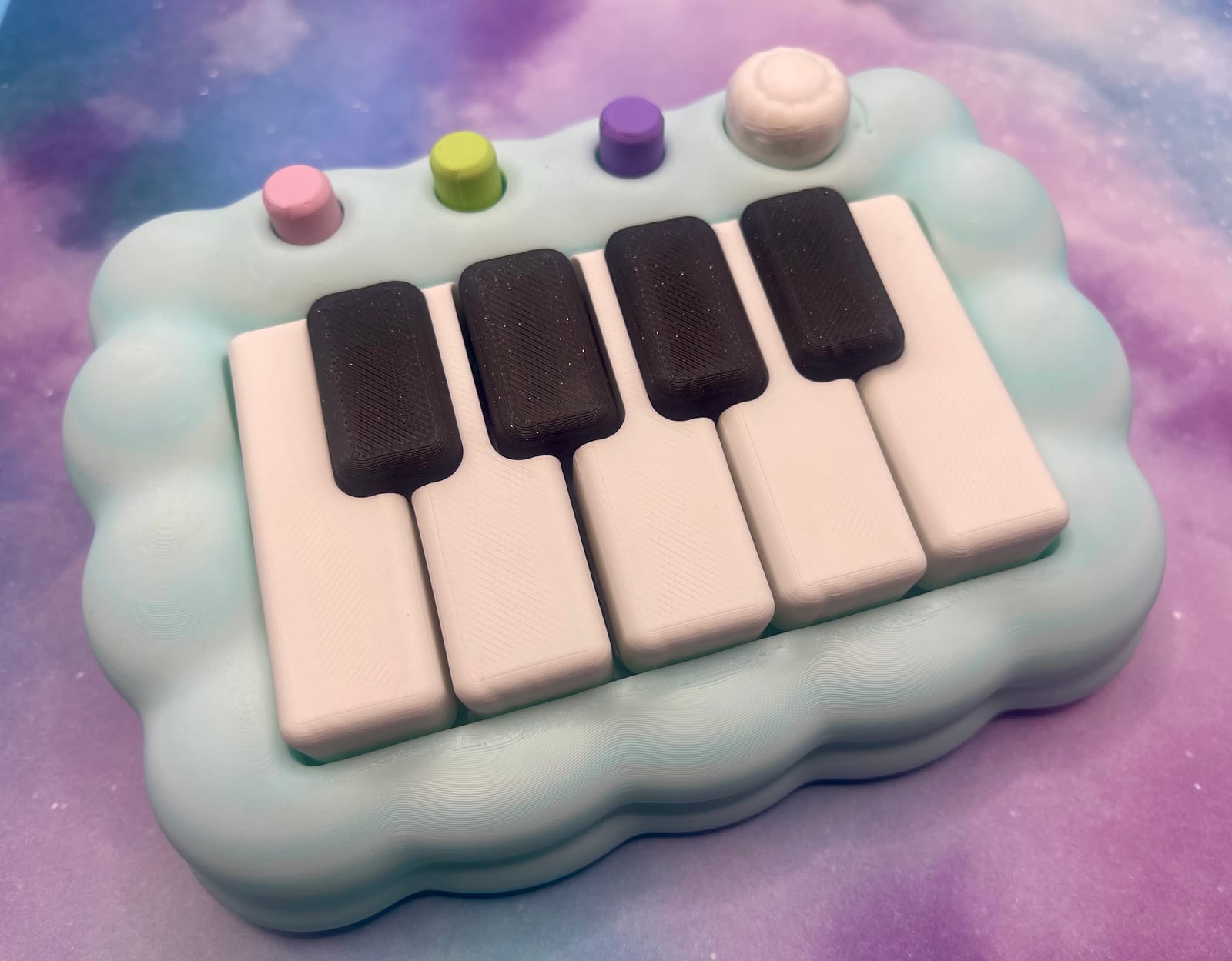 Cloud Piano Clicker